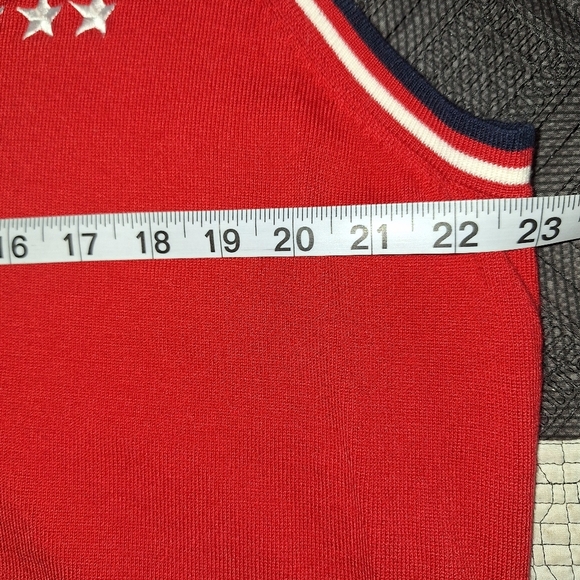 White Stag XL-16/18 Tee Red w/ Blue Trim Sleeveless Top Tank Acrylic Nylon - Picture 7 of 8